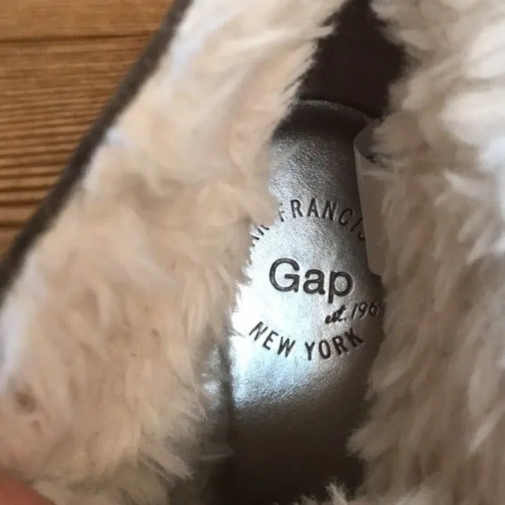 GAP NEW YORK “Gwen Shearling” Tree‎ Bark Suede Wedges Boots ladies size 9